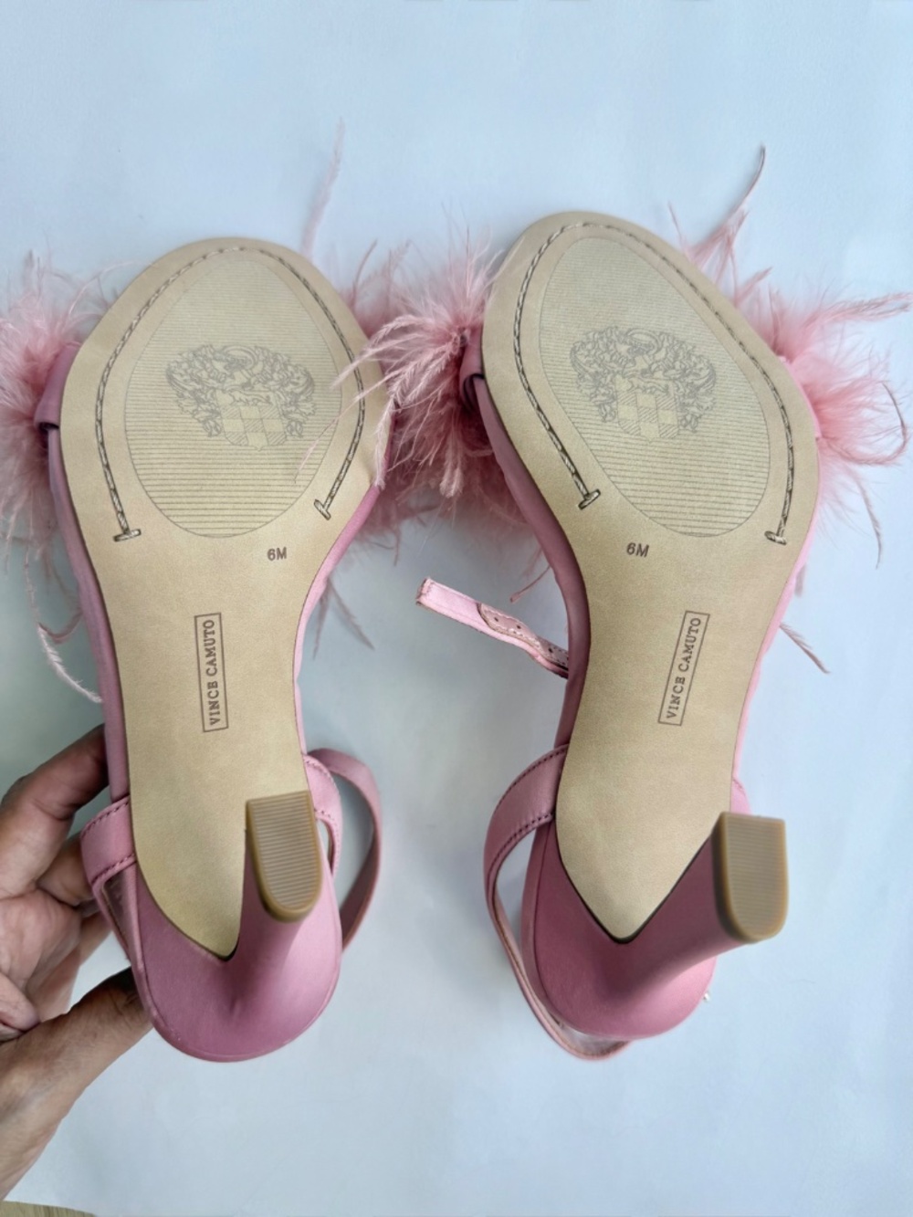 NEW Vince Camuto Pink Feather Heels Satin Ankle Strap Sandals Size 6 - Picture 4 of 4